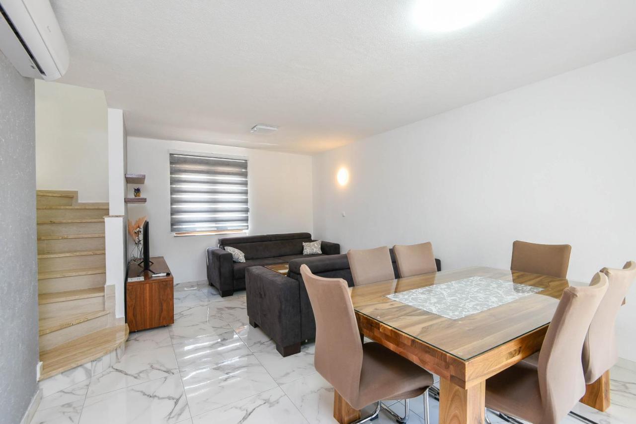Lidija Apartmani Orebić Exteriör bild