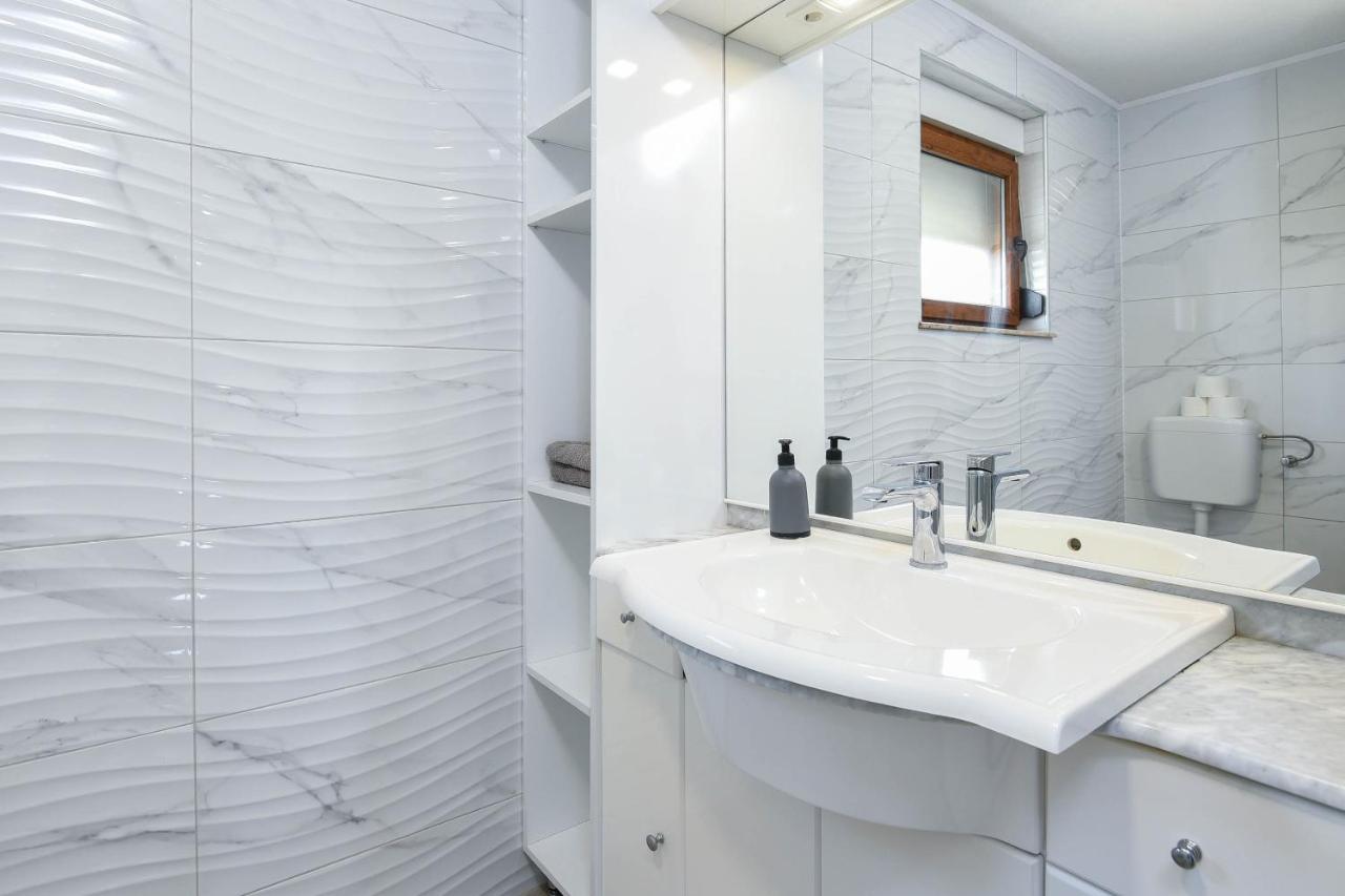 Lidija Apartmani Orebić Exteriör bild
